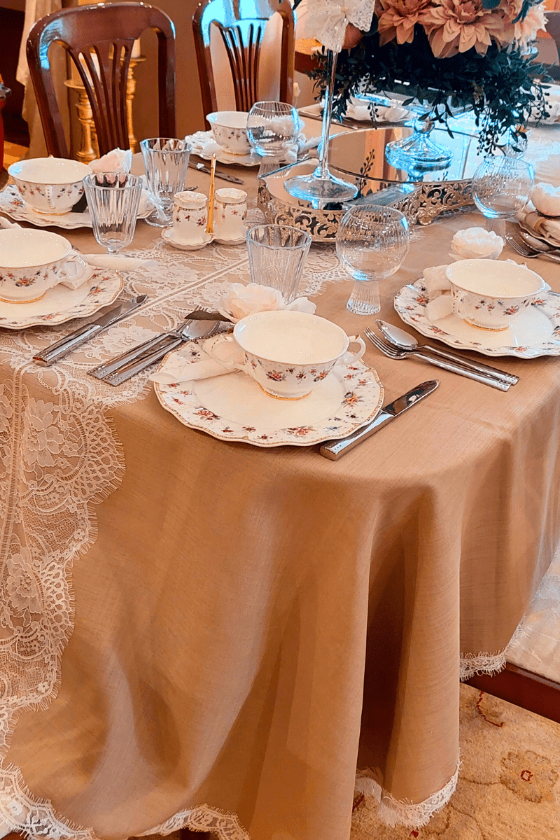 Dantel Bordürlü Masa Örtüsü | | nihalpancar